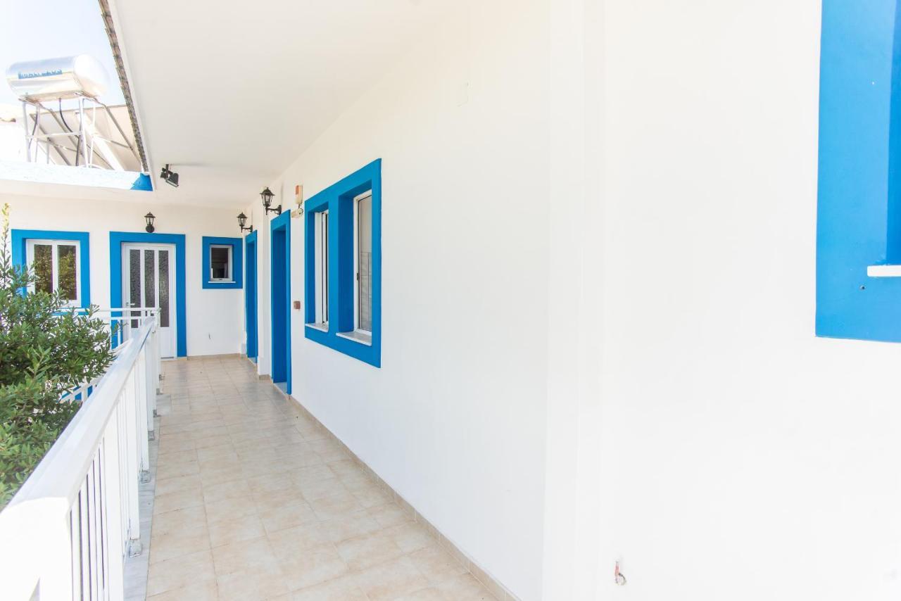 Blue White Apartments - Kefallonia Poolside Retreats Spartià Eksteriør billede