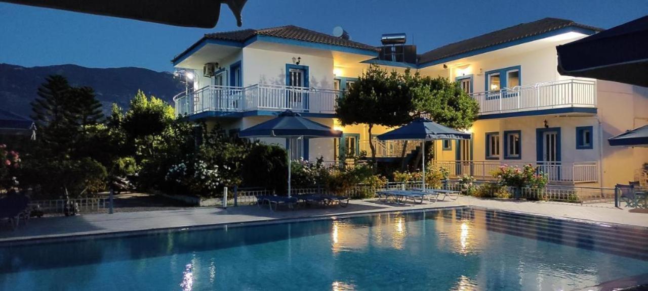 Blue White Apartments - Kefallonia Poolside Retreats Spartià Eksteriør billede