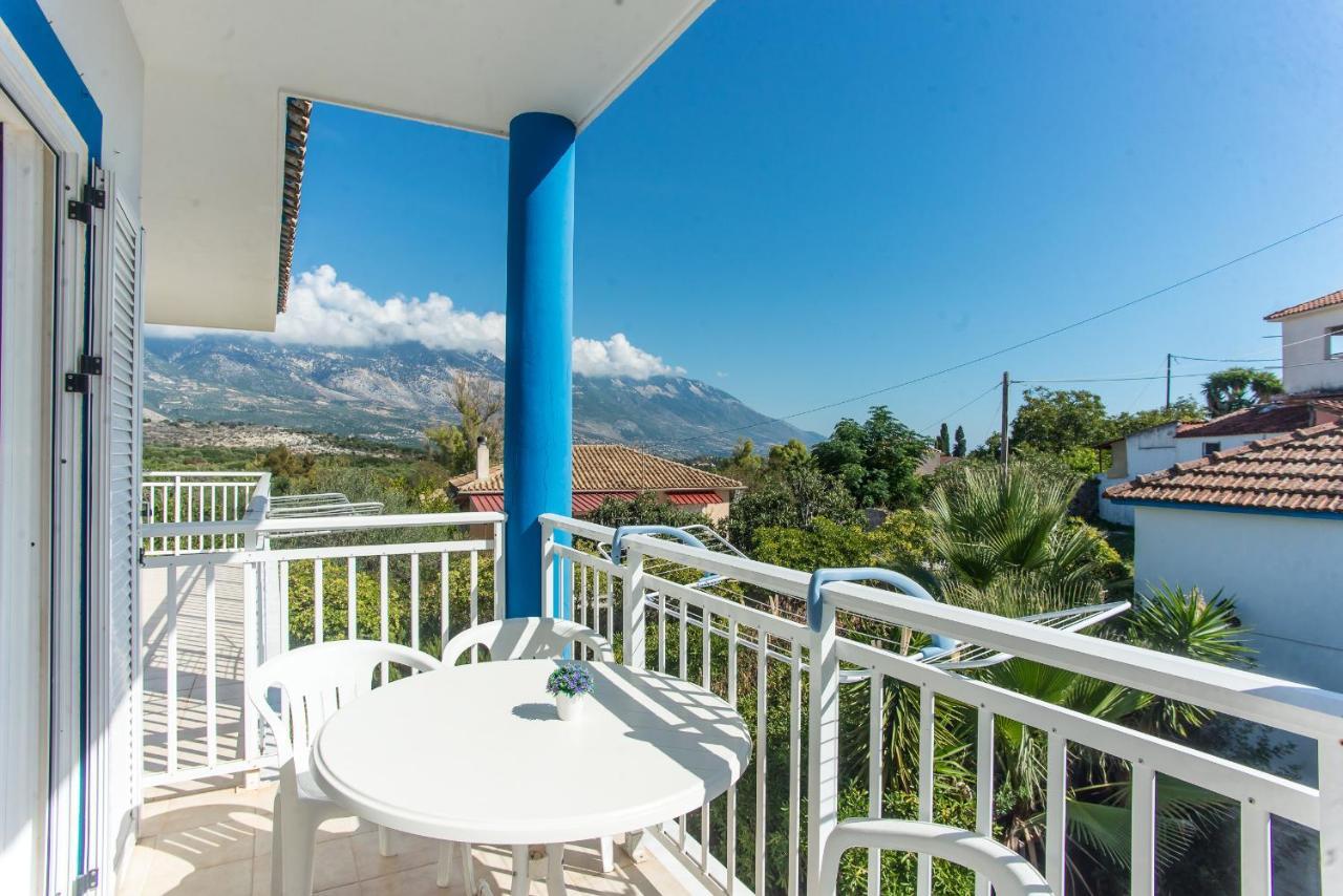 Blue White Apartments - Kefallonia Poolside Retreats Spartià Eksteriør billede