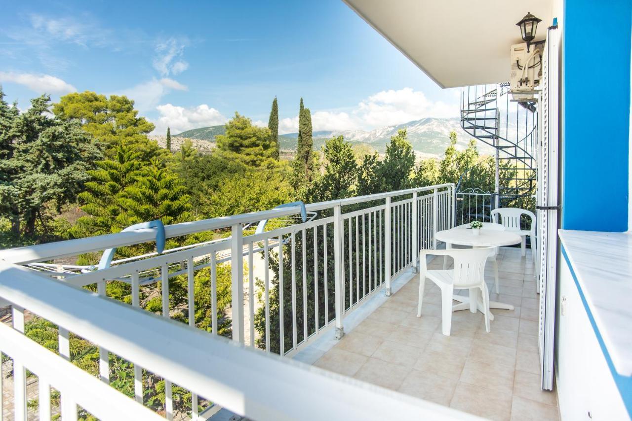 Blue White Apartments - Kefallonia Poolside Retreats Spartià Eksteriør billede